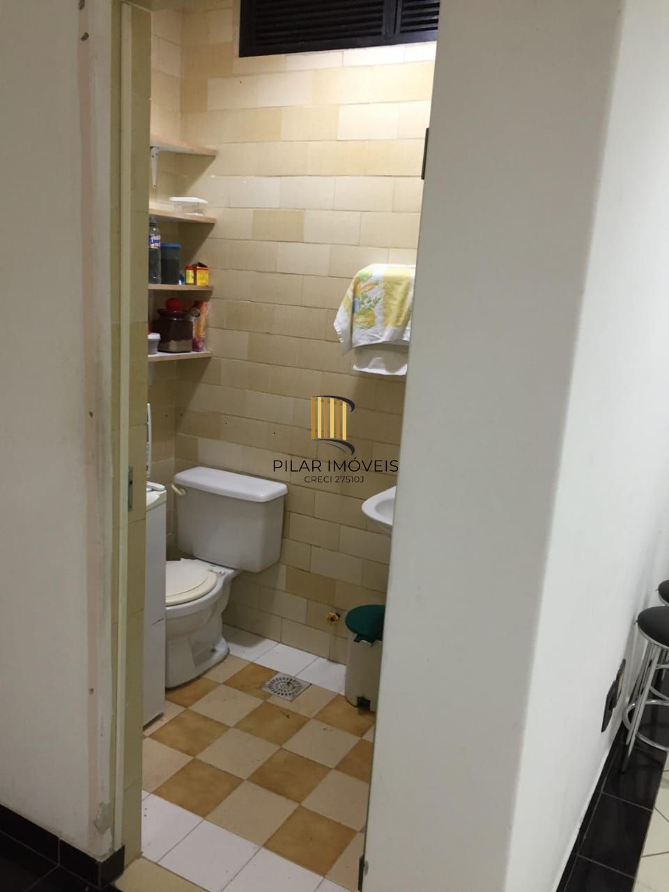 Sala Comercial 52m² na Praça 15 de Novembro — Elevador e Portaria