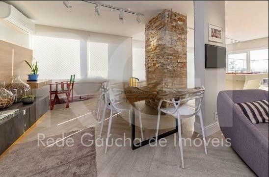 Cobertura para Venda - 243m², 3 dormitórios, sendo 1 suites, 2 vagas - Menino De