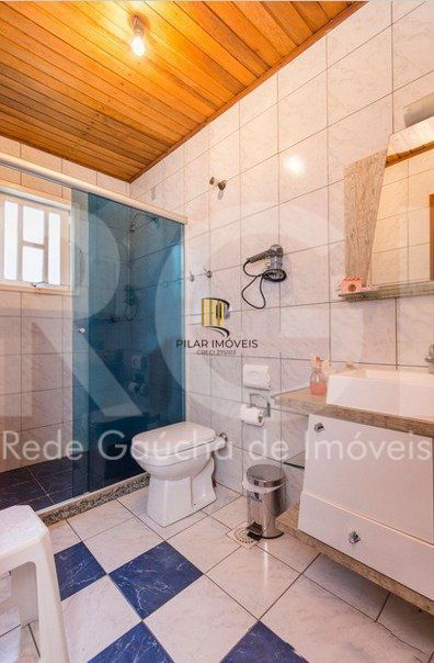 Casa 3 dormitórios à venda Menino Deus Porto Alegre/RS