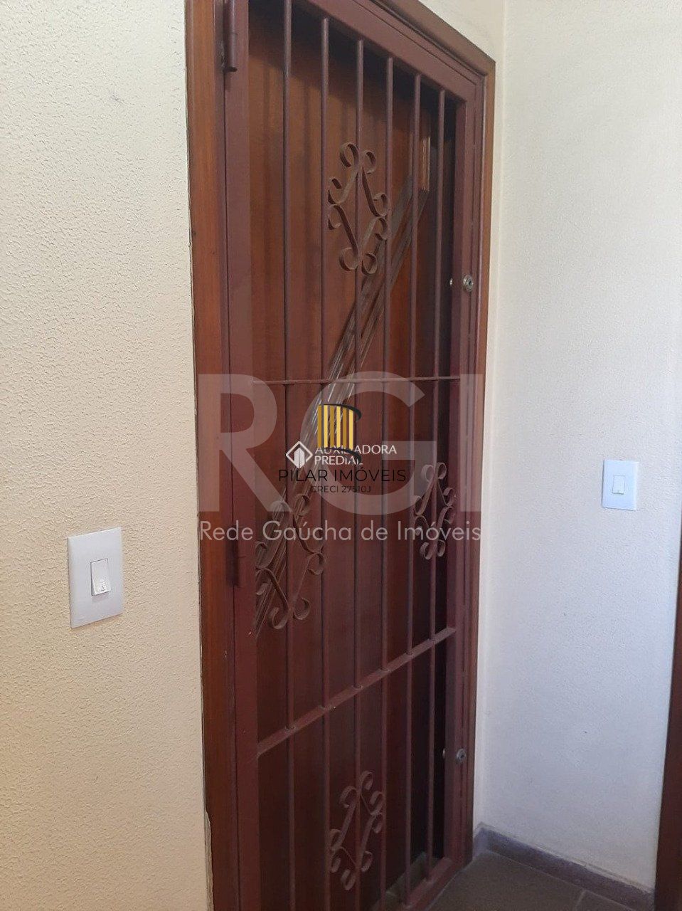 Apartamento para Venda - 39m², 1 dormitório, 2 vagas - Cidade Baixa