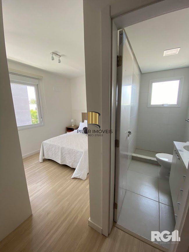 APARTAMENTO 2 DORMITÓRIOS, SUITE, GARAGEM COBERTA