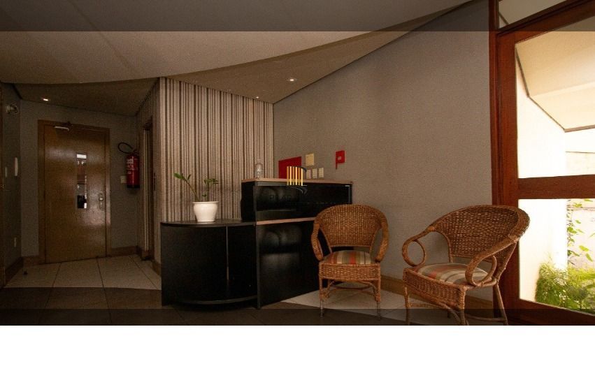 Apartamento para Venda - 104.12m², 3 dormitórios, sendo 1 suites, 1 vaga - Petró