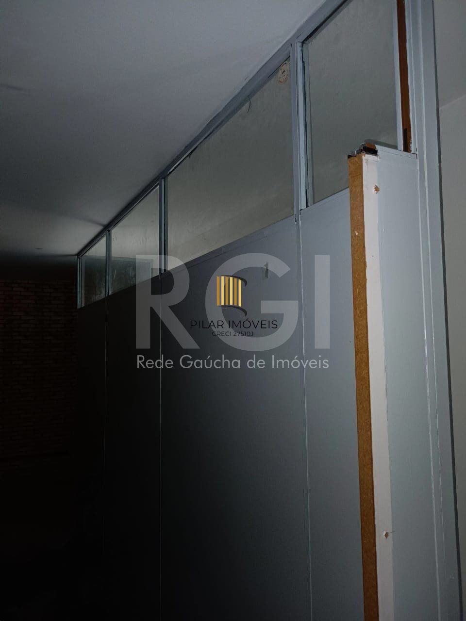 Conjunto/Sala para Venda - 85m², 0 dormitórios, Centro