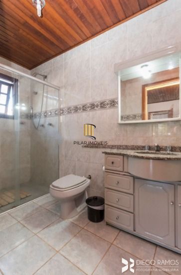 Casa para Venda - 190m², 4 dormitórios, sendo 1 suites, 2 vagas - Partenon