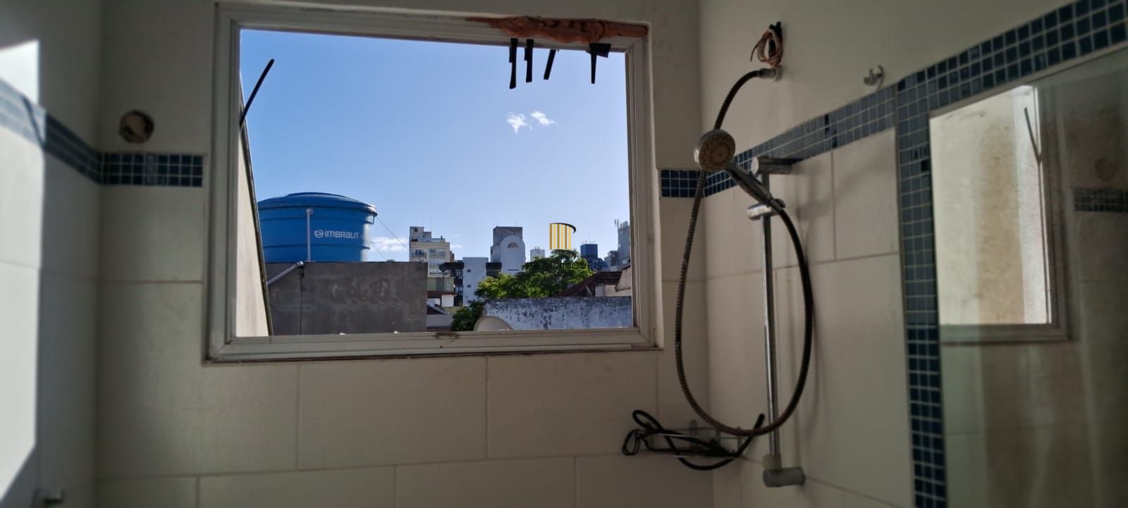 Casa Comercial Reformada no Bairro Rio Branco