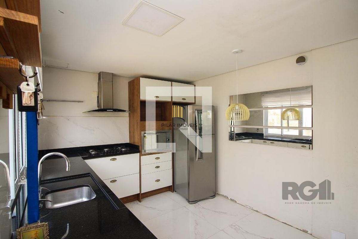 Casa 4 dormitórios à venda Partenon Porto Alegre/RS