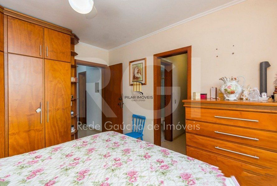 Casa 3 dormitórios à venda Menino Deus Porto Alegre/RS