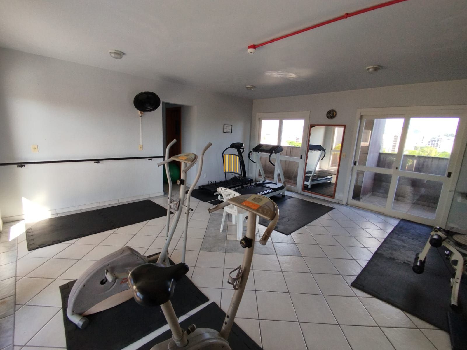 Apartamento à venda na José do Patrocínio – 2 dormitórios com suíte, vaga e lazer completo!