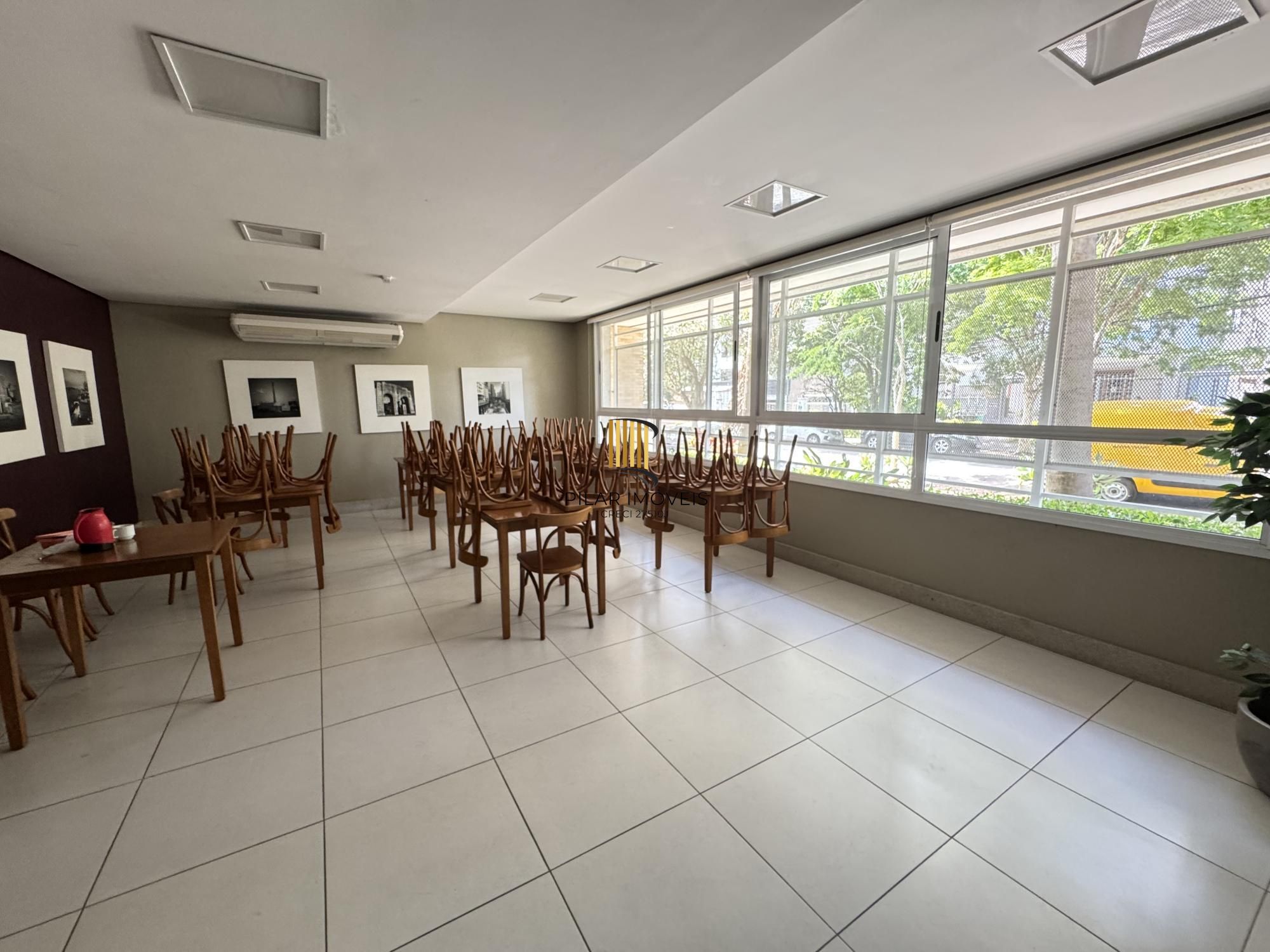 Apartamento de 3 dormitórios, suite, garagem - Menino Deus