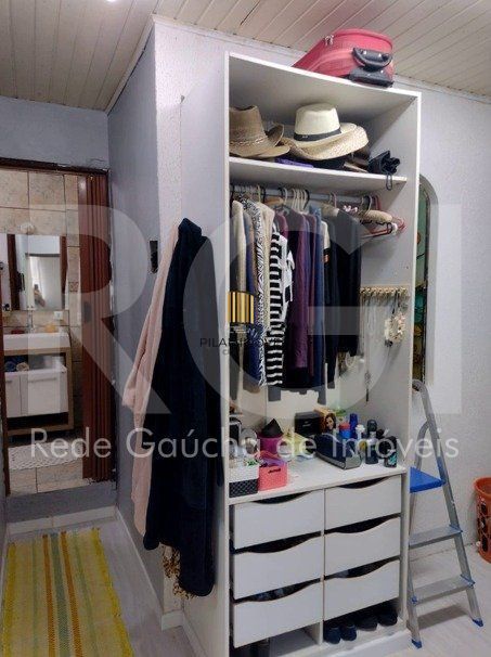 Casa à venda com 3 quartos e garagem 2 carros!