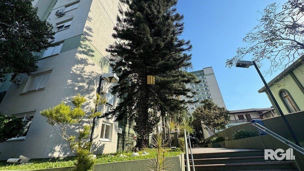 Apartamento 3 dormitórios de frente - 1 vaga garagem - ed. com elevador.