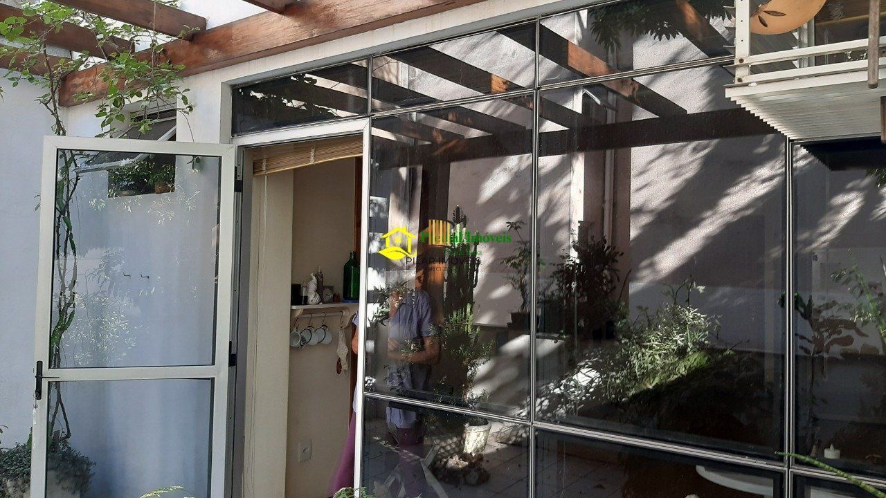 Conjunto/Sala para Venda - 46.13m², 0 dormitórios, Cidade Baixa