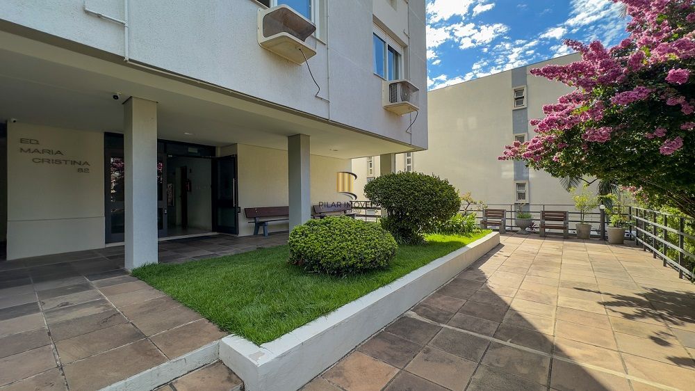 **Apartamento Semi  mobiliado à Venda em Porto Alegre, RS**