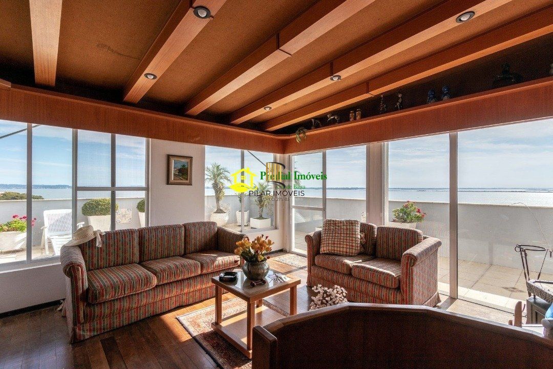 Cobertura para Venda - 306.94m², 3 dormitórios, sendo 2 suites, 2 vagas - Menino