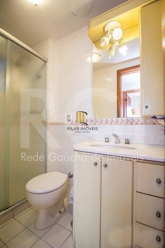 Apartamento para Venda - 2 dormitórios, 1 vaga - Cidade Baixa