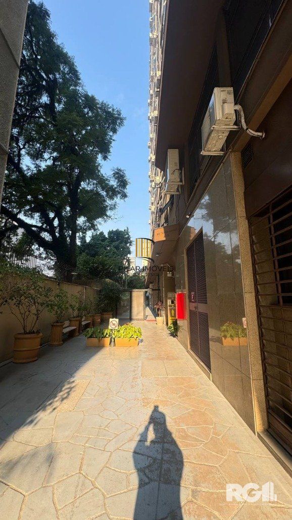 APARTAMENTO DE 1 DORMITÓRIO EM EXLENTE LOCALIZAÇÃO!