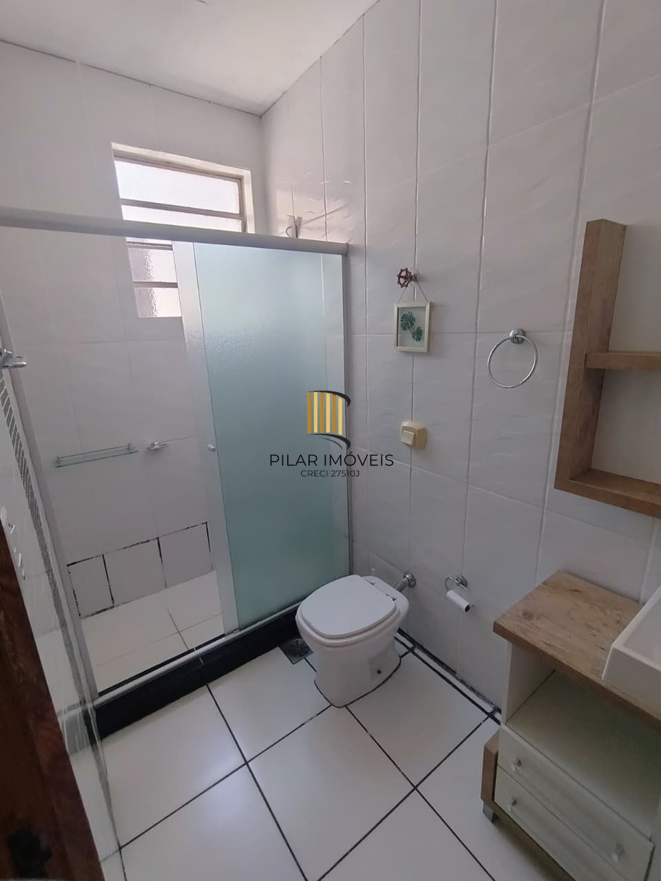 Ótimo apartamento desocupado de frente para a Redenção- Cidade Baixa