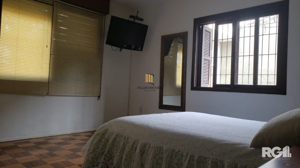 Casa à venda no Jardim do Salso - Porto Alegre - Cód. RP390826