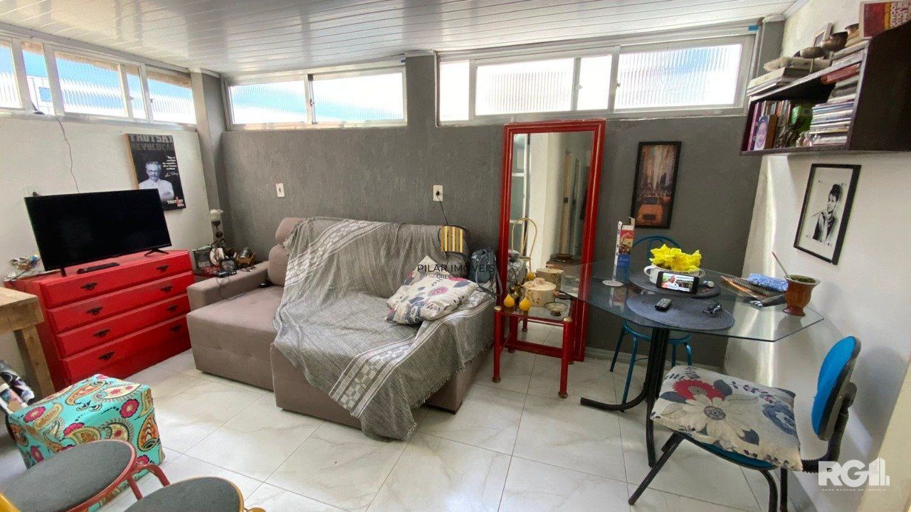 JK TRANSFORMADO EM 2 DORMITÓRIOS - CIDADE BAIXA - Pilar Imóveis