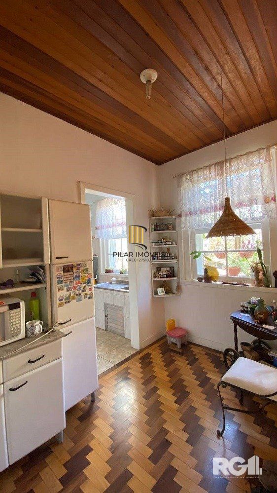 ÓTIMO APARTAMENTO 3 DORMITORIOS DE FRENTE COM SACADA PRÓXIMO A REDENÇÃO