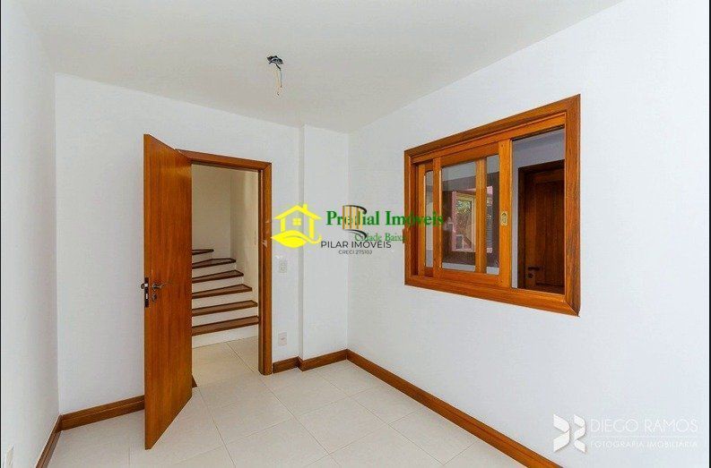 Casa Condominio para Venda - 395m², 3 dormitórios, sendo 1 suites, 3 vagas - Cri