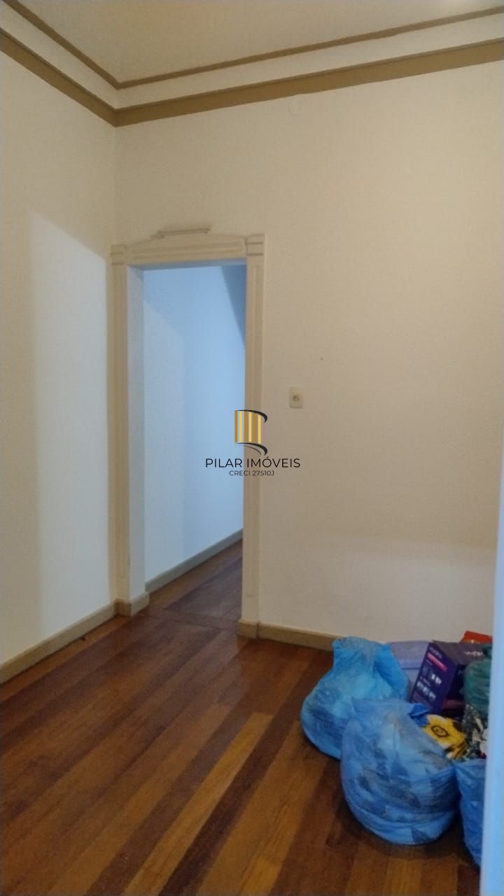 Apartamento 1 dormitórios à venda Petrópolis Porto Alegre/RS