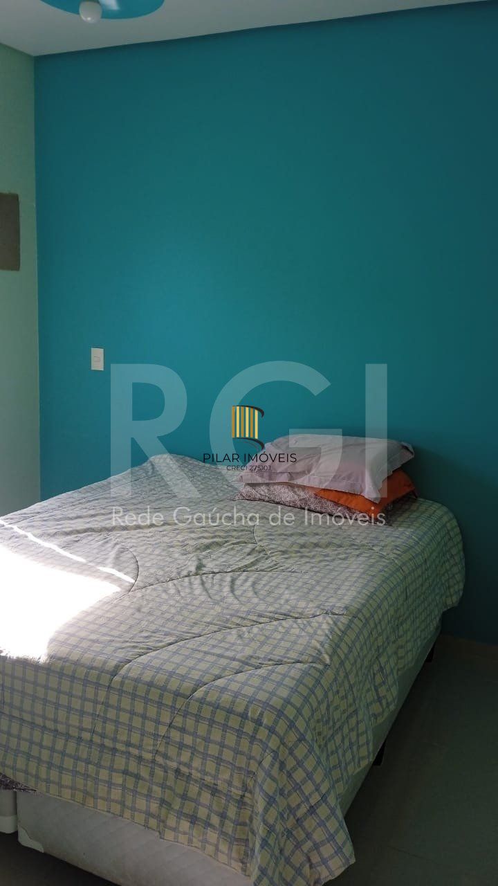 Casa para Venda - 90m², 3 dormitórios, 4 vagas - Maria Regina