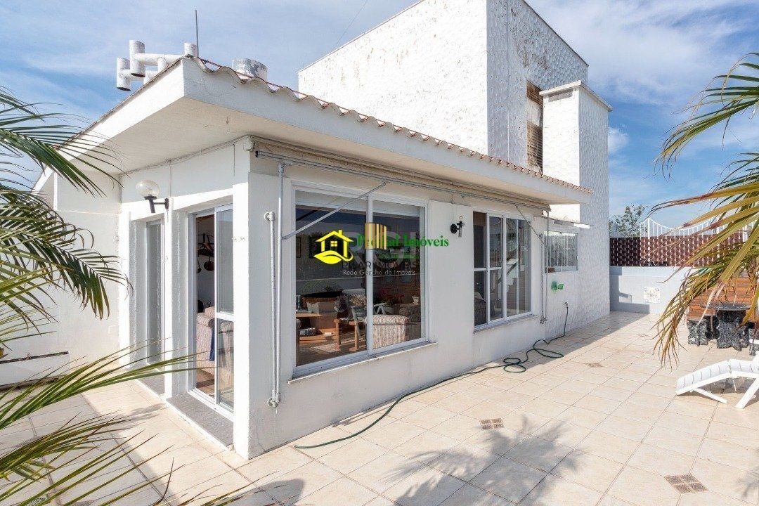 Cobertura para Venda - 306.94m², 3 dormitórios, sendo 2 suites, 2 vagas - Menino