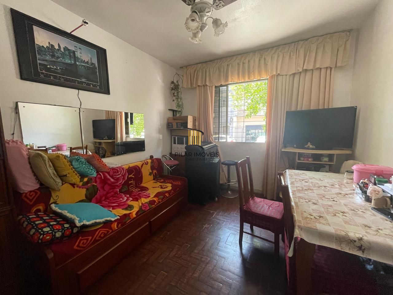 Apartamento 2 dormitórios no bairro Azenha