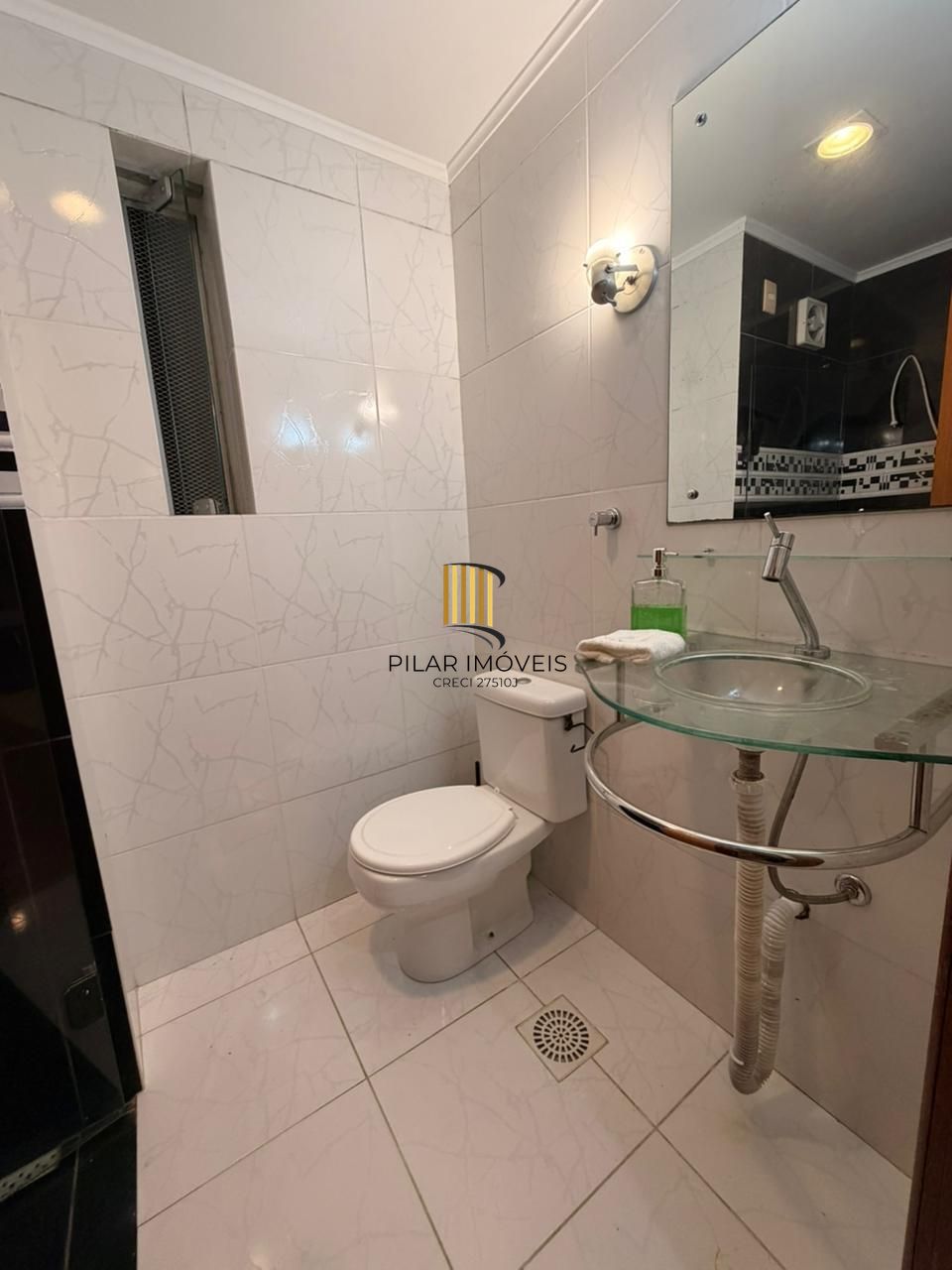 APARTAMENTO COM UMA VAGA DE GARAGEM - NA LUIZ AFONSO