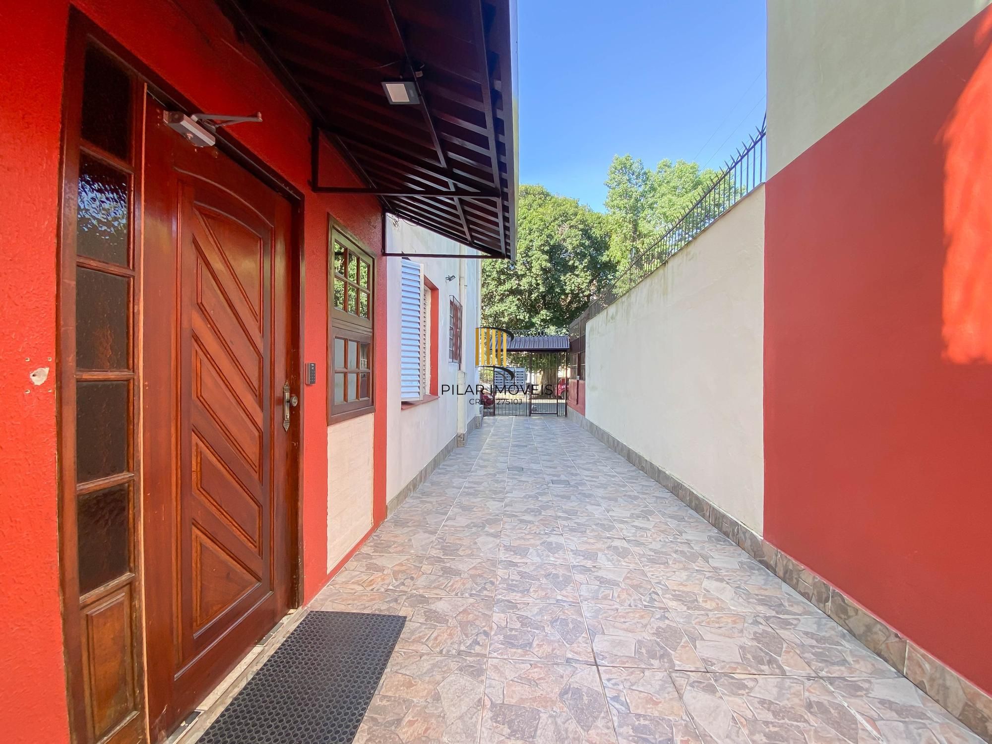APARTAMENTO 2 DORMITÓRIOS - BAIRRO AZENHA