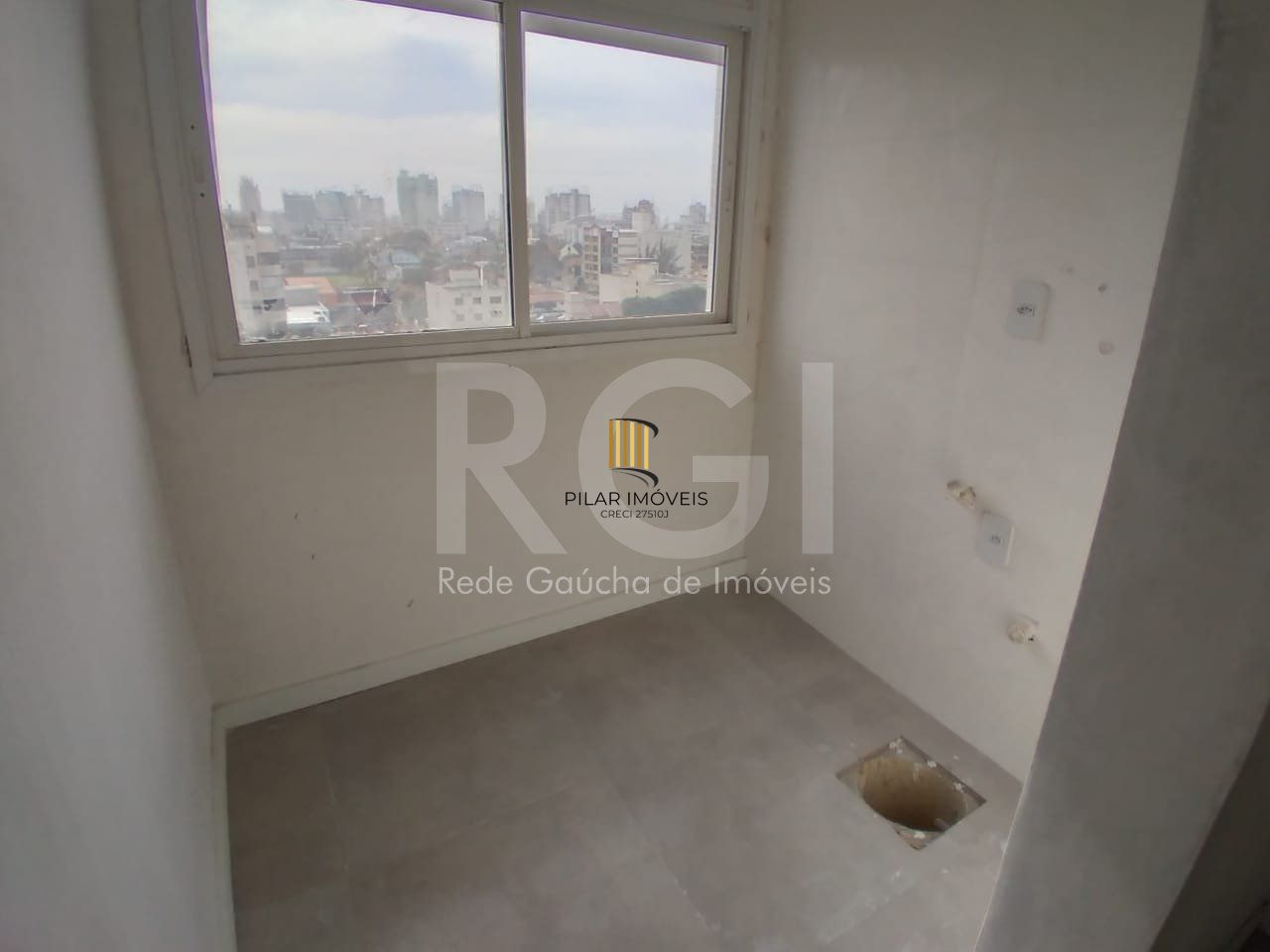 Apartamento com 3 Quartos e 3 banheiros à Venda, 129 m² Centro de Tramandaí