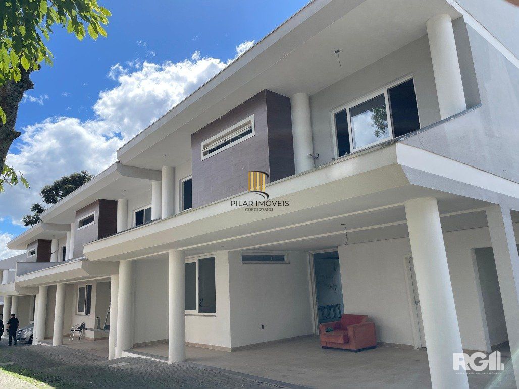 CASA A VENDA CONDOMINIO PEDRA REDONDA 03 DORMITORIOS
