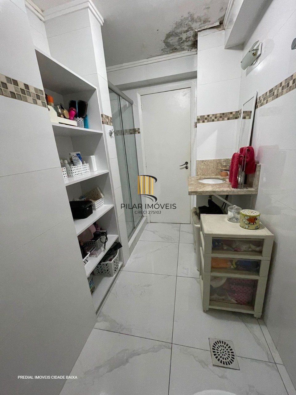 Apartamento para Venda - 121m², 3 dormitórios, sendo 1 suites, 1 vaga - Rio Bran