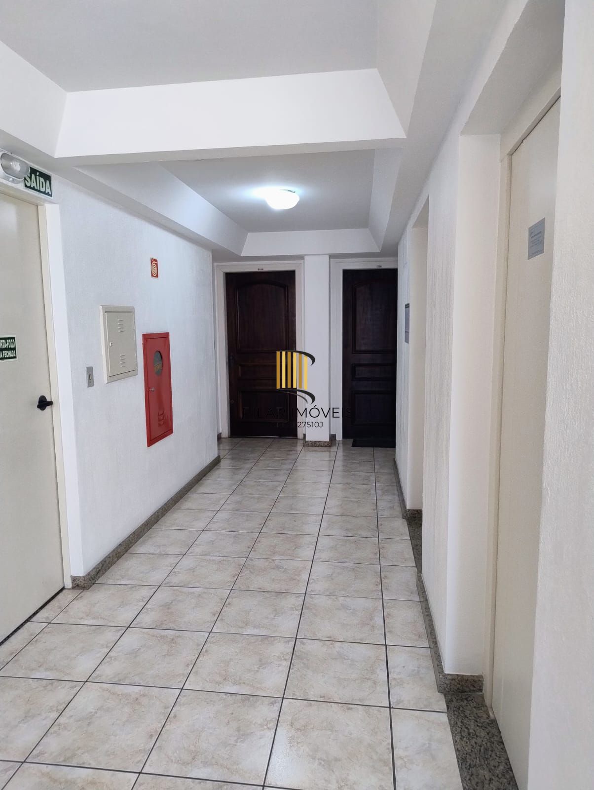 Apartamento 2 quartos, sacada com churrasqueira e  garagem no bairro Cidade Baix