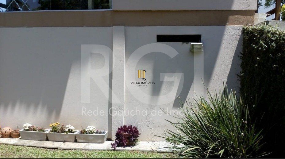 Casa para Venda - 194m², 4 dormitórios, sendo 1 suites, 2 vagas - Taruma