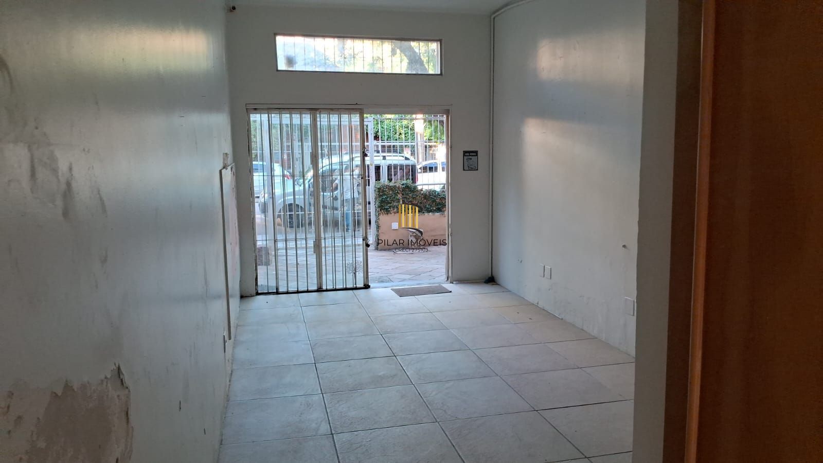 Casa Comercial Reformada no Bairro Rio Branco