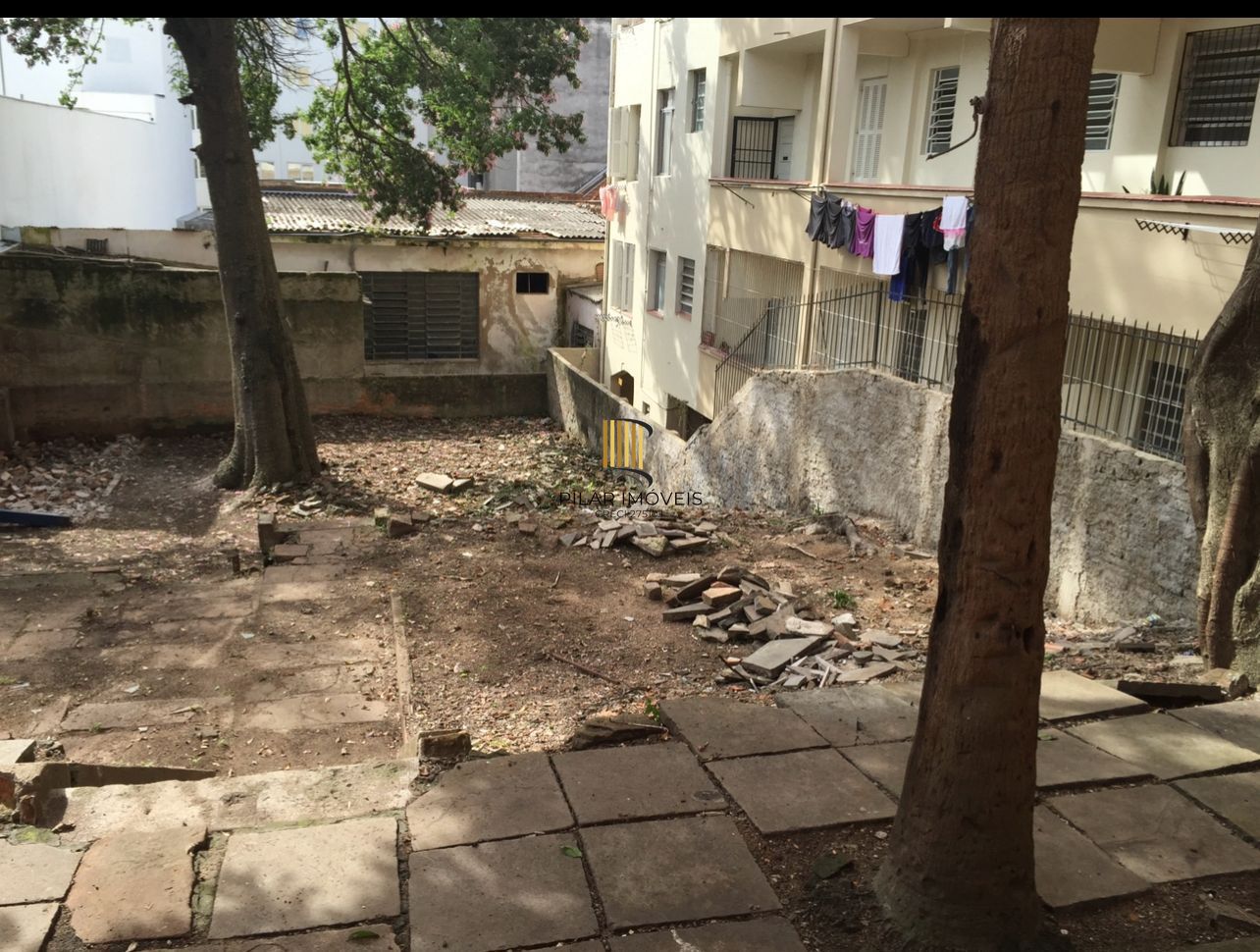 Pavilhão 3 dormitórios à venda Floresta Porto Alegre/RS