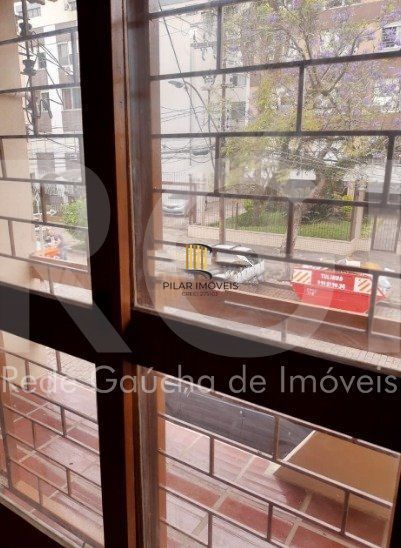 Casa para Venda - 64m², 2 dormitórios, Menino Deus