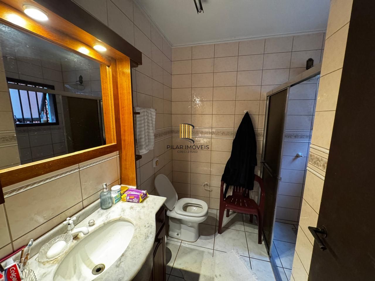 Casa residencial com 4 quartos, 3 banheiros e 1 suíte, localizada na rua Sete de Setembro