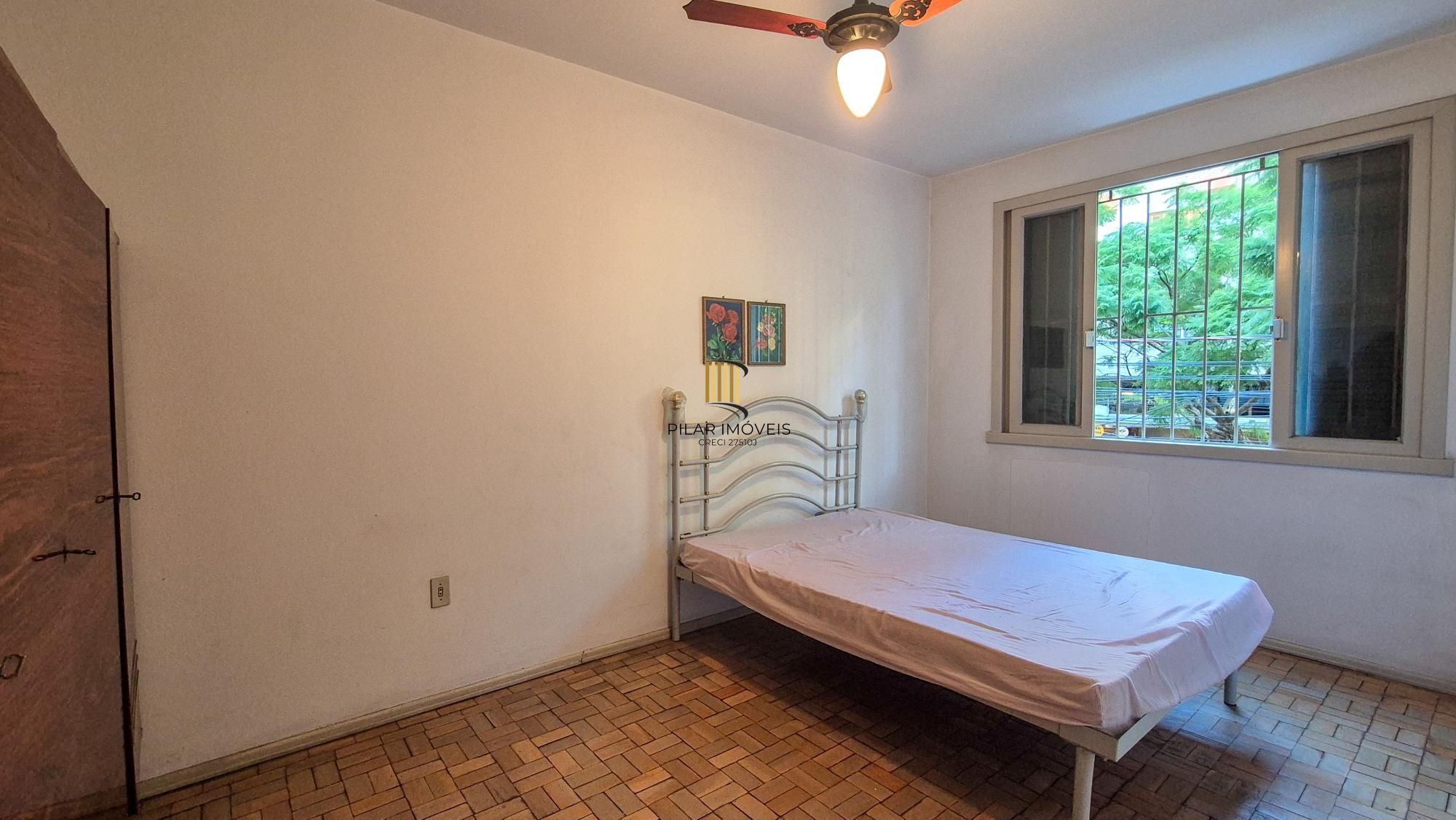 APARTAMENTO AMPLO, 70m² com 2 QUARTOS e 2 BANHEIROS, NO CORAÇÃO DA CIDADE BAIXA