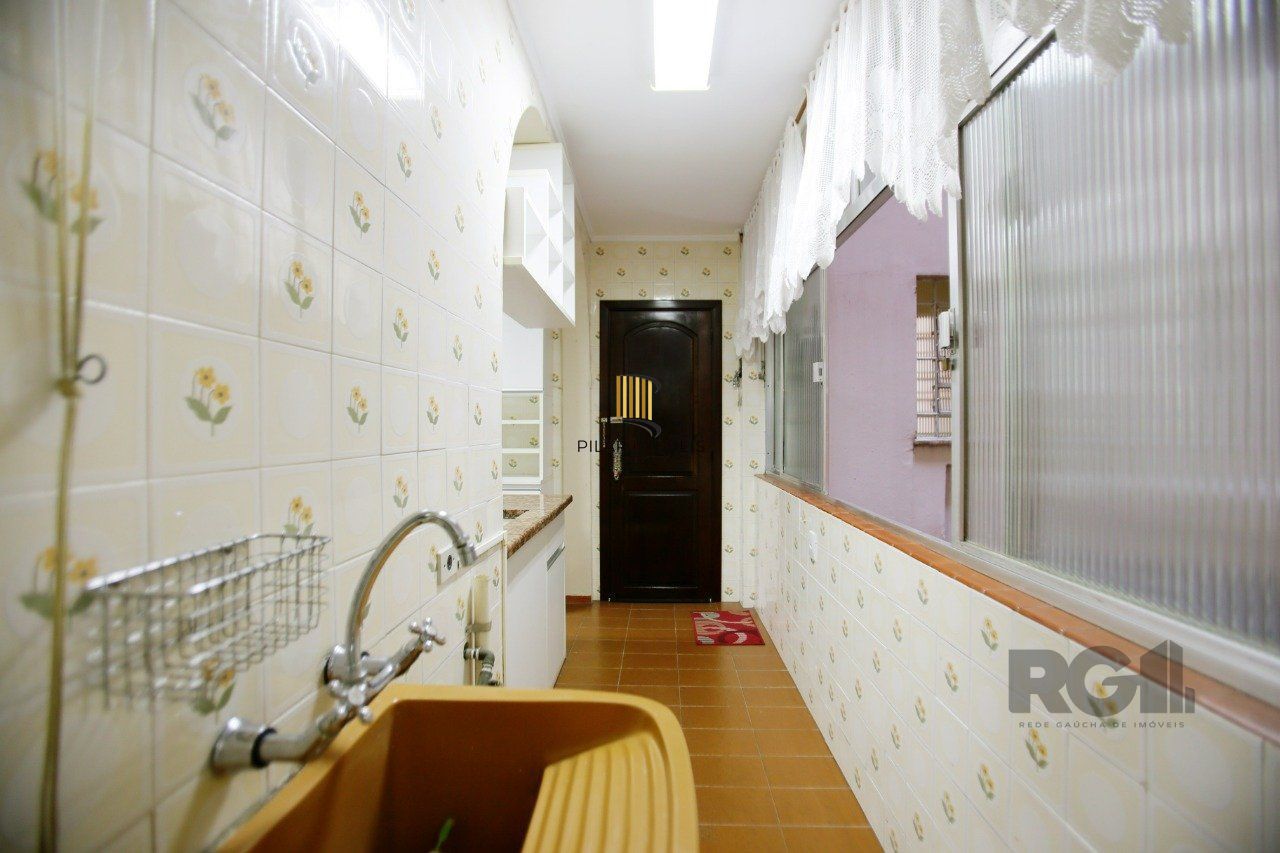 Apartamento 3 dormitórios à venda Centro Histórico Porto Alegre/RS