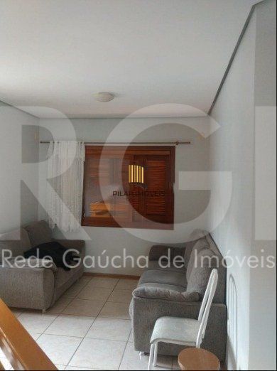 Casa para Venda - 287m², 4 dormitórios, sendo 1 suites, 4 vagas - Partenon