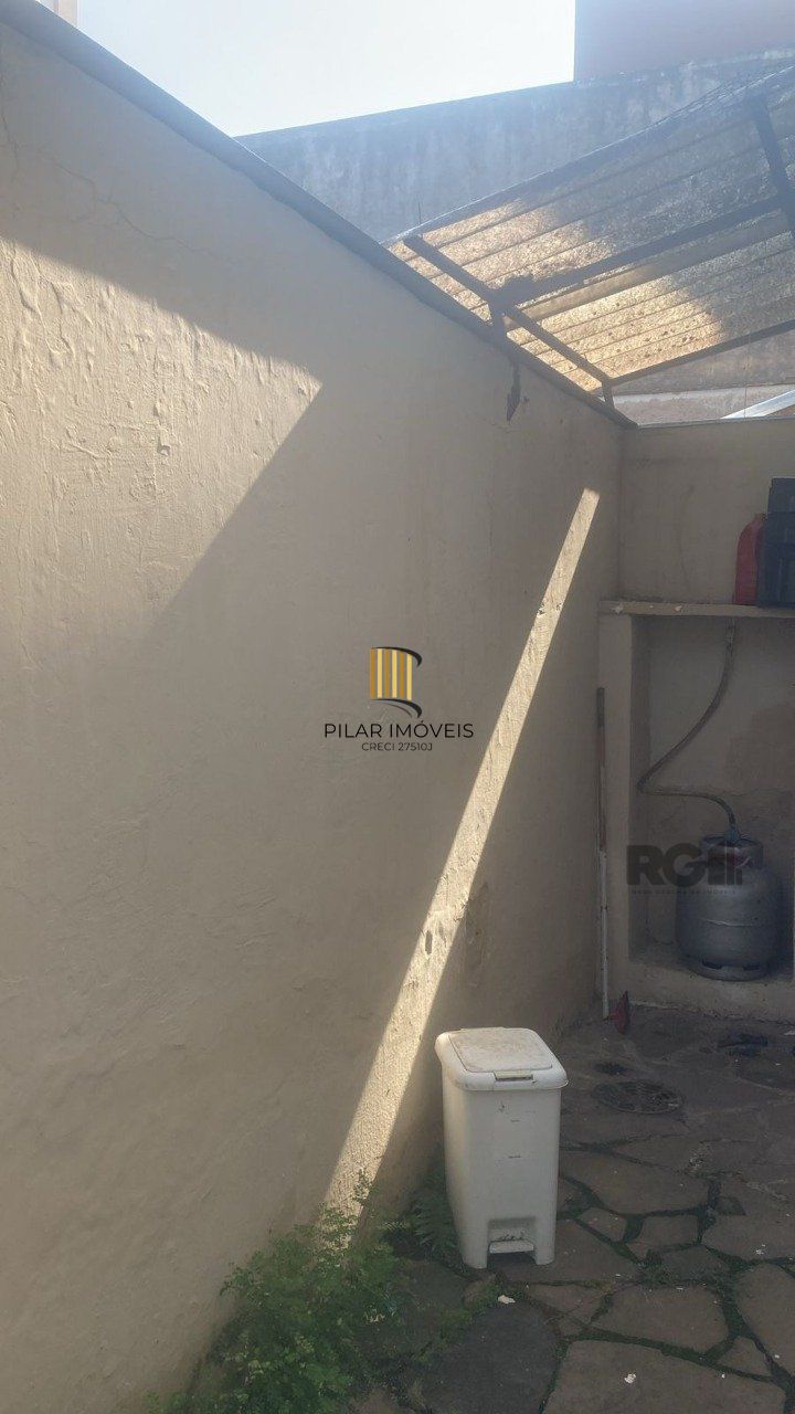 Apartamento 1 dormitórios à venda Floresta Porto Alegre/RS