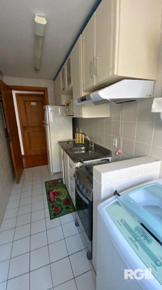 APTO 2 DORM MOBILIADO COM GAR. ED. PORT.ELEV. - CENTRO HISTÓRICO