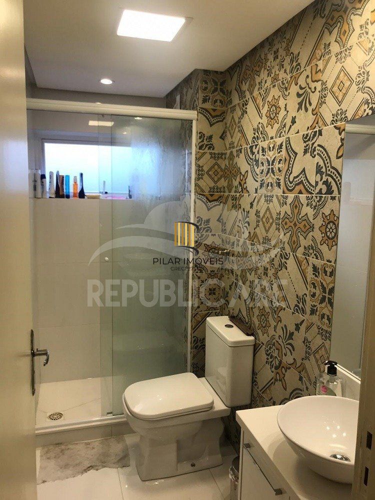 APARTAMENTO SEMI-MOBILIADO NO BAIRRO FLORESTA