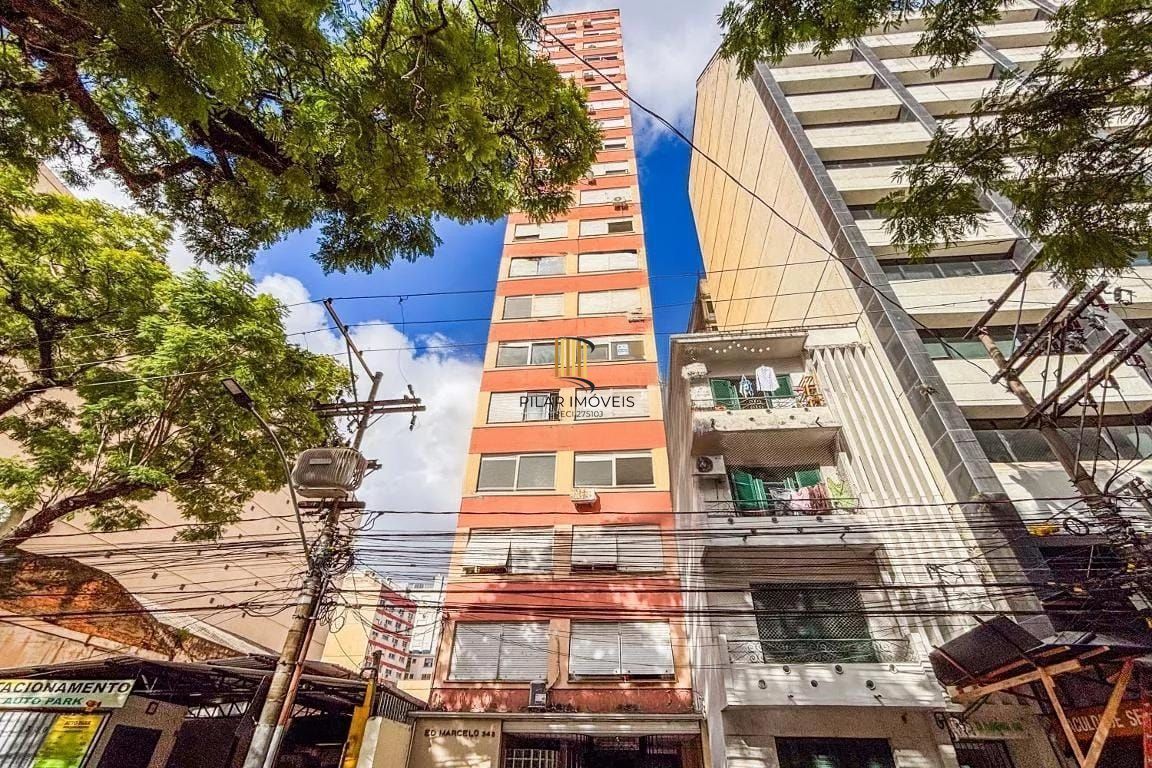 🏙️ Procurando um investimento com alto retorno? Este JK no Centro Histórico de Porto Alegre é perfeito para Airbnb! 🏡