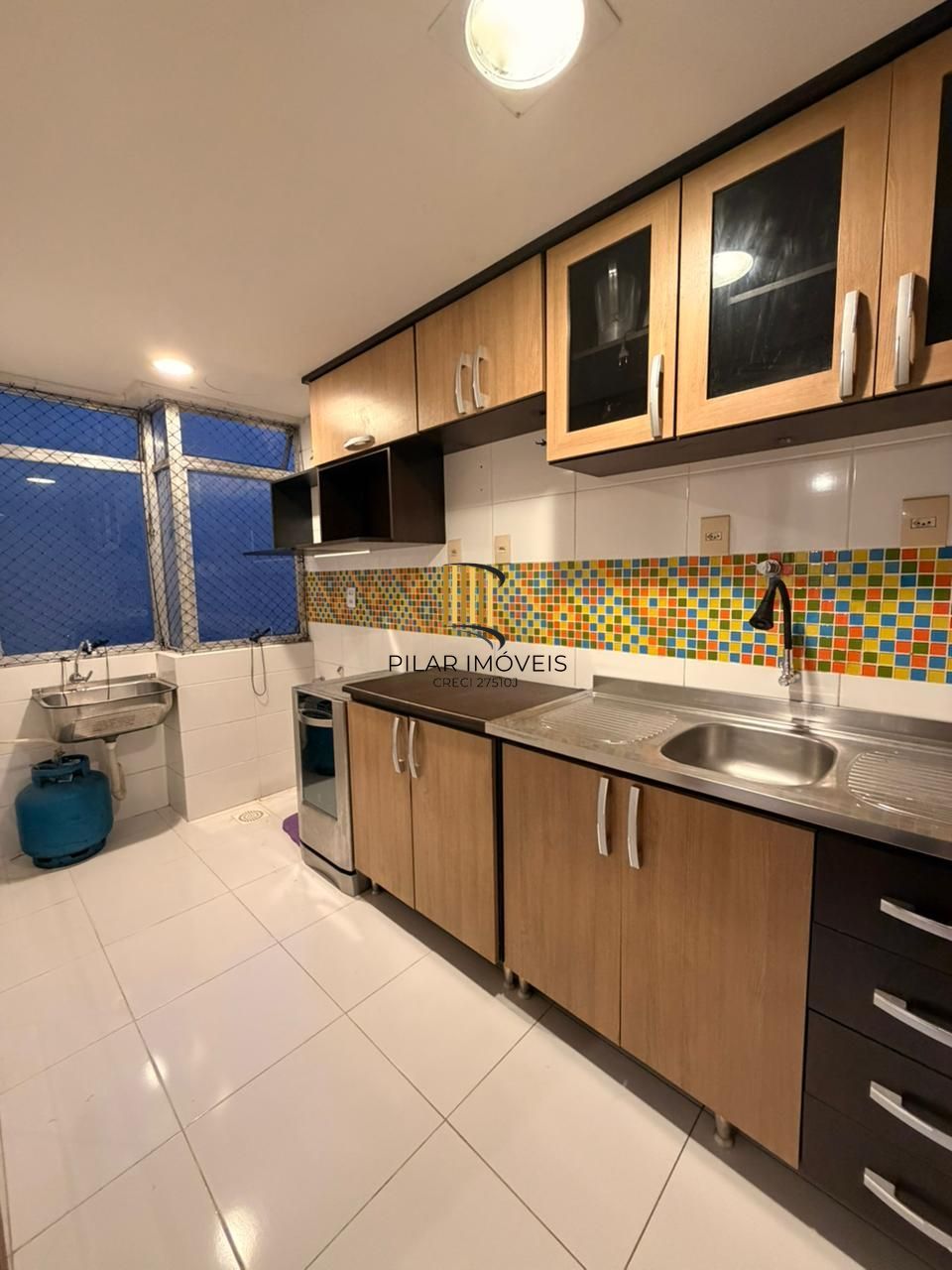 APARTAMENTO COM UMA VAGA DE GARAGEM - NA LUIZ AFONSO