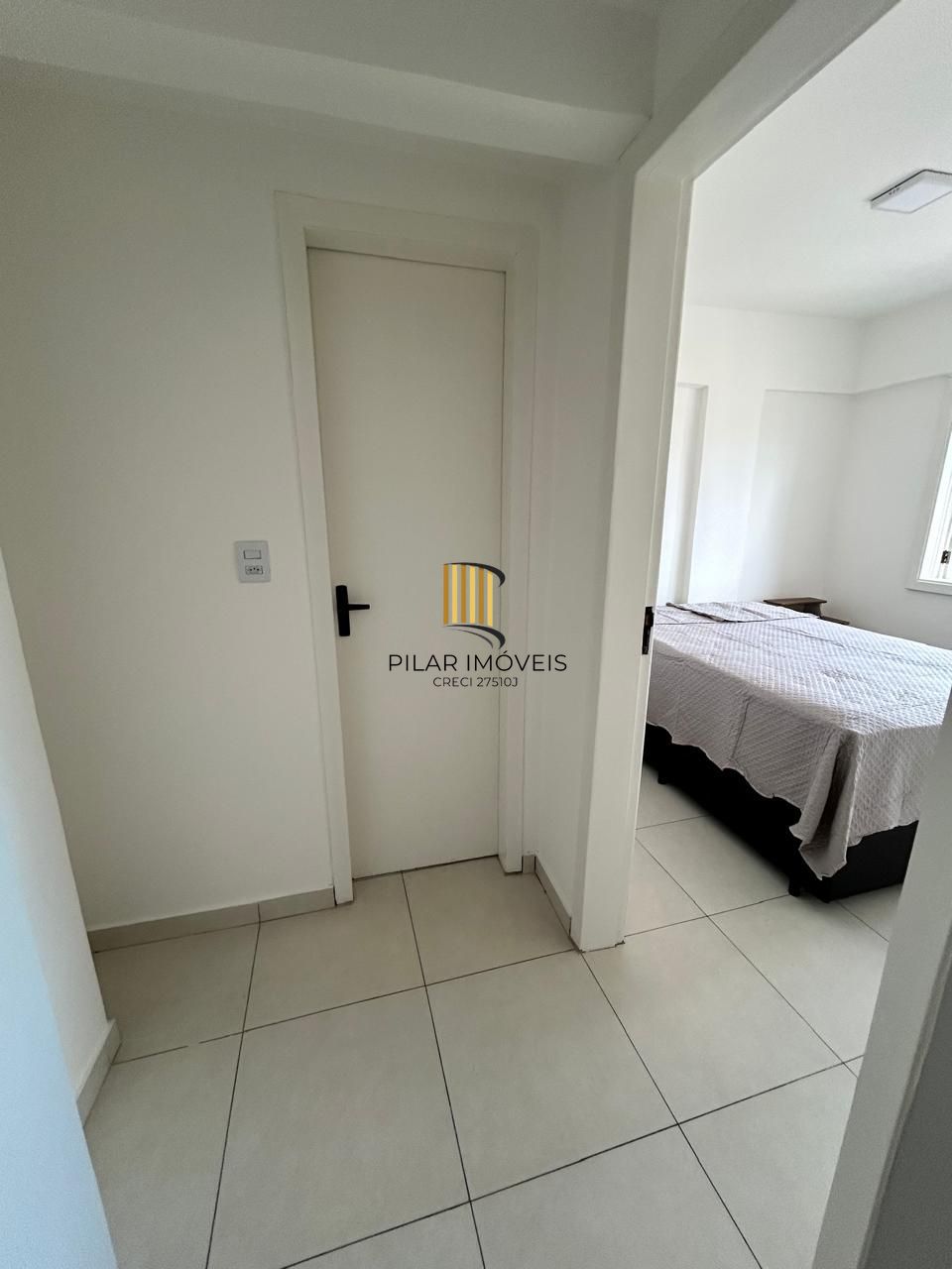 Apartamento à venda na Cidade Baixa,1 quarto e vaga de garagem.