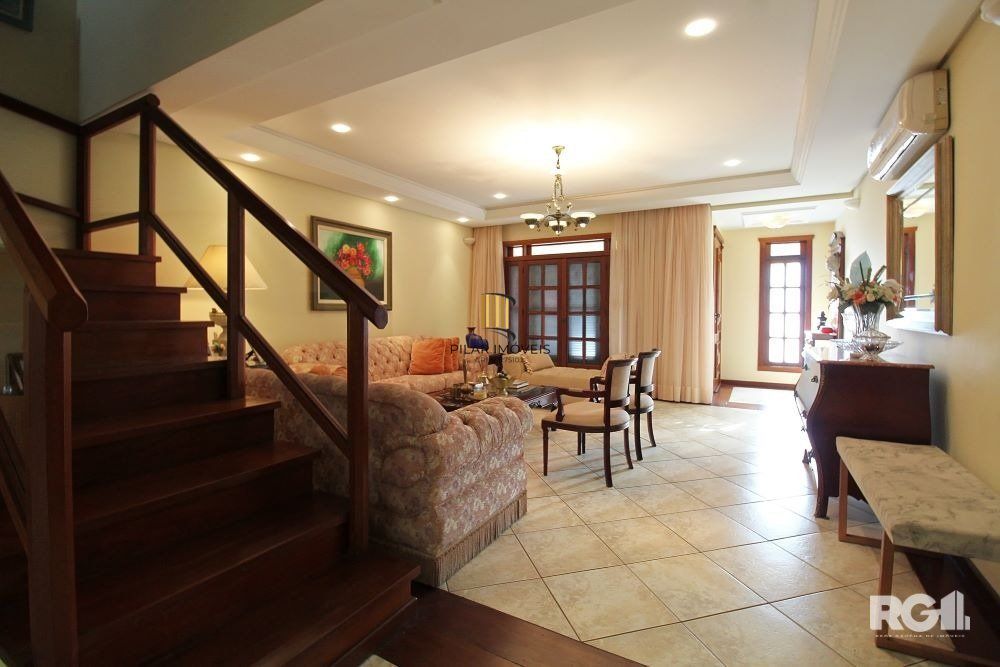CASA 4 DORMITÓRIOS A VENDA,  NA CHÁCARA DAS PEDRAS .